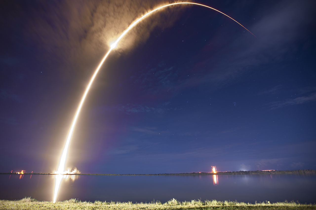 Launch_of_Falcon_9_carrying_ASIASAT_6_(16169087563)